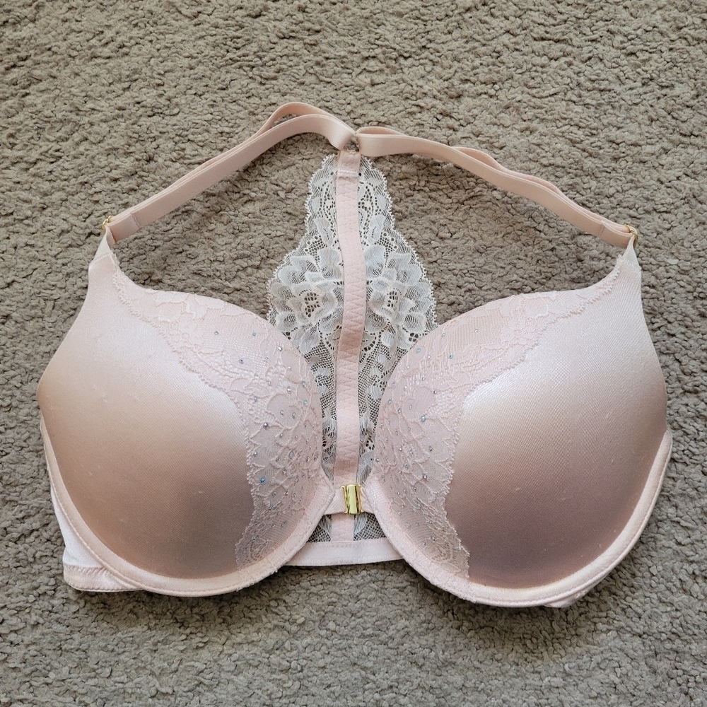 Front closing  razorback bra